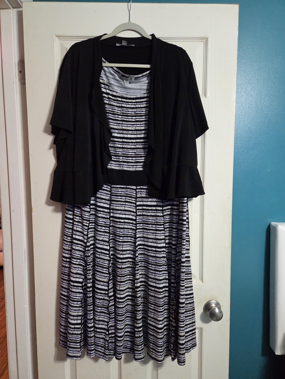 Danny & Nicole 2-Piece Black & White Textured Stripe Midi Dress w/Ruffle Shrug
